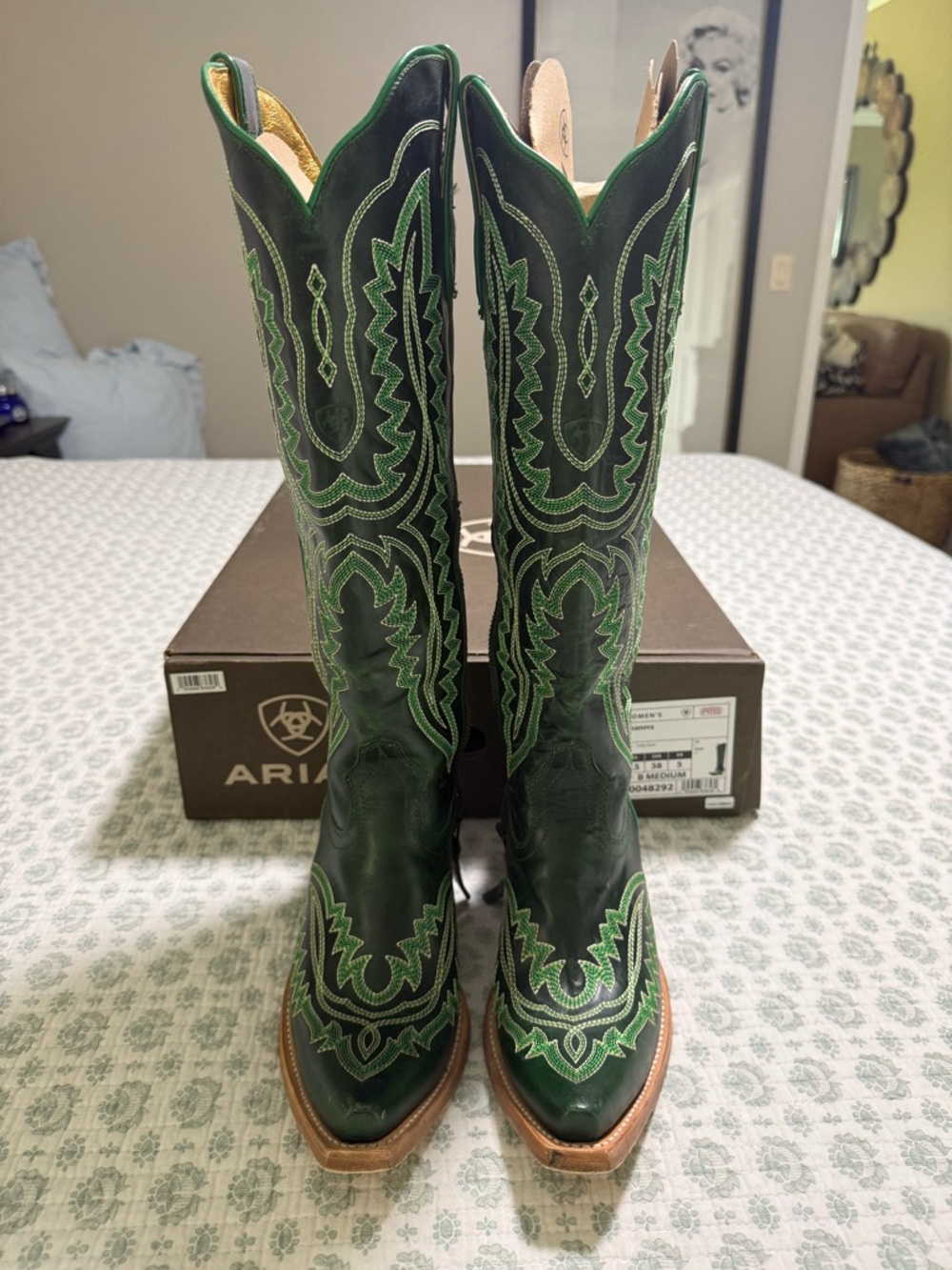 Women’s Ariat Casanova Cowboy Boots Lucky Clover Size 7.5 - Picture 4 of 14